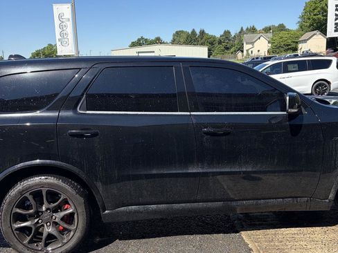 Used 2022 Dodge Durango SRT w/ Black Package AWD/4WD image 15