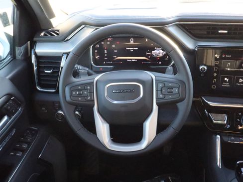 New 2026 GMC Sierra 1500 Denali w/ Denali Reserve Package image 9