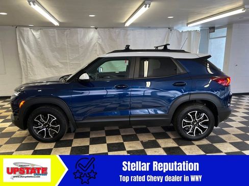 Used 2023 Chevrolet TrailBlazer ACTIV w/ Sun and Liftgate Package image 6