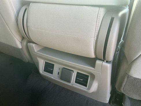 Used 2025 Chevrolet Silverado 1500 LT image 20