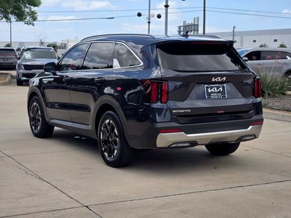 New 2026 Kia Sorento S w/ S Panoramic Sunroof Package