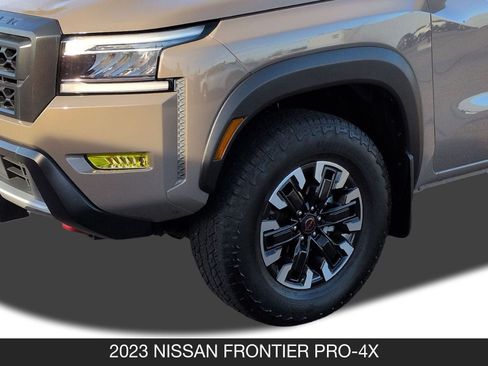 Used 2023 Nissan Frontier PRO-4X w/ Pro Convenience Package image 11