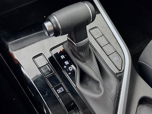 Certified 2023 Kia Niro LX image 16