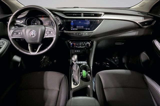 Used 2022 Buick Encore GX Preferred w/ Cold Weather Comfort Package AWD/4WD image 16