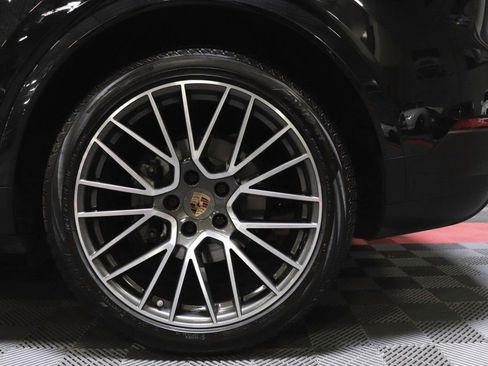 Used 2021 Porsche Cayenne S AWD/4WD image 82