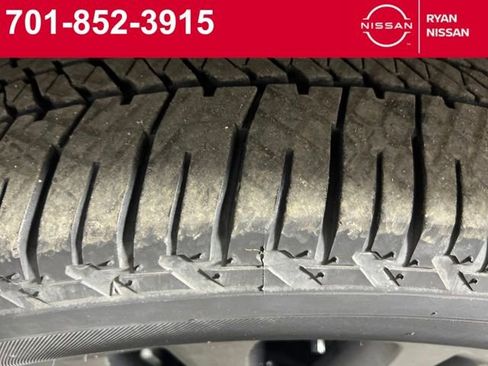 Used 2023 Nissan Armada Platinum w/ Captain's Chairs Package image 15