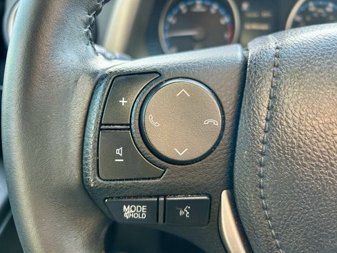 Used 2018 Toyota RAV4 XLE image 20