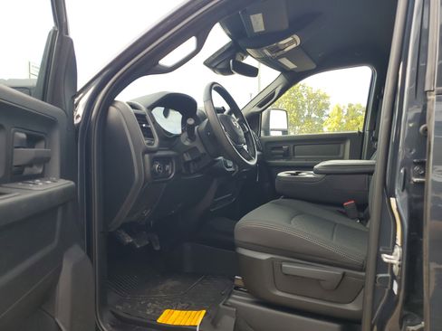New 2026 RAM 2500 Tradesman image 7
