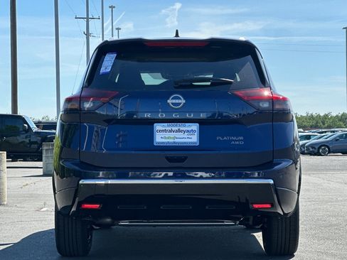 New 2026 Nissan Rogue Platinum w/ Platinum Premium Package AWD/4WD image 5