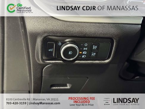 Used 2023 Ford Explorer XLT w/ Equipment Group 202A AWD/4WD image 28