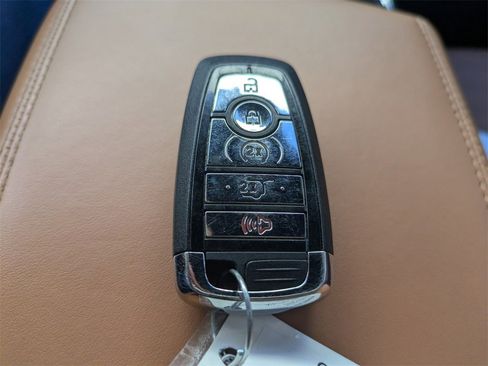 Certified 2022 Lincoln Nautilus Black Label w/ Class II Trailer Tow Package image 34