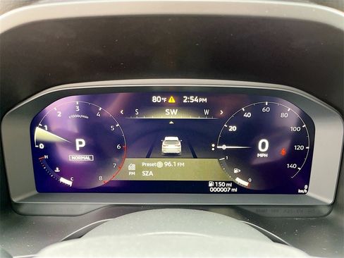 New 2025 Mitsubishi Outlander SE image 12