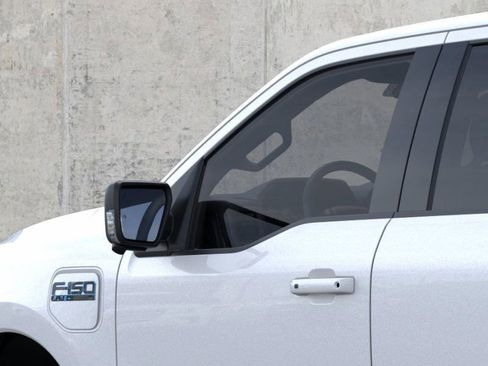 New 2025 Ford F150 Lightning Flash AWD/4WD image 23