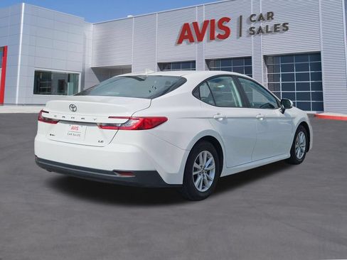 Used 2025 Toyota Camry LE FWD image 6