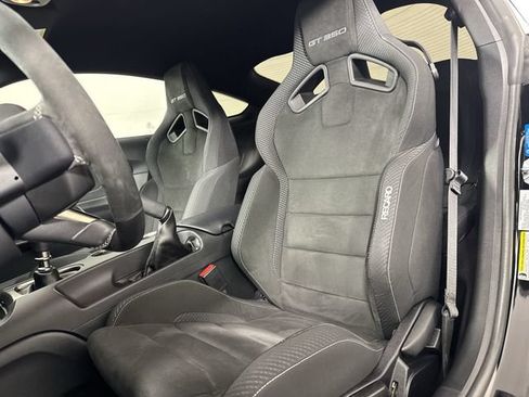 Used 2017 Ford Mustang Shelby GT350 w/ Electronics Package RWD image 18