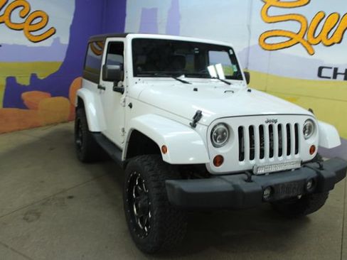 Used 2012 Jeep Wrangler Sahara w/ Dual Top Group AWD/4WD image 2