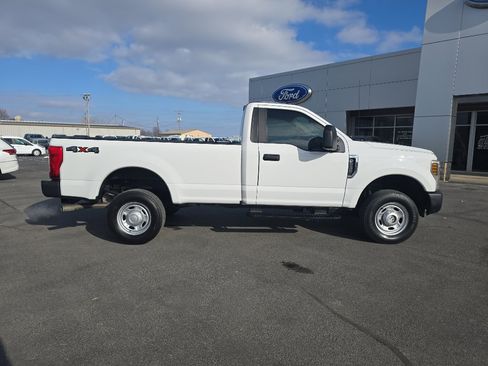 Used 2018 Ford F250 XL image 5
