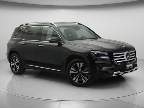 Certified 2026 Mercedes-Benz GLB 250 image 32