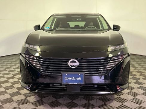 Used 2025 Nissan Murano Platinum w/ Cargo Package image 2