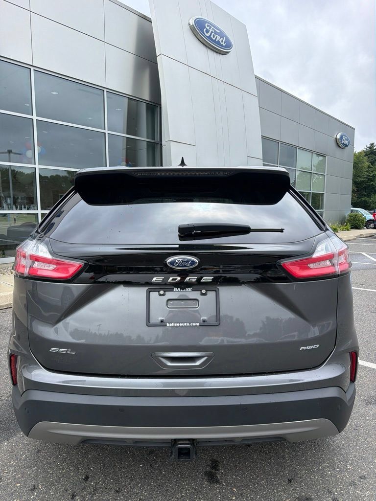 Used 2024 Ford Edge SEL w/ Convenience Package AWD/4WD image 5
