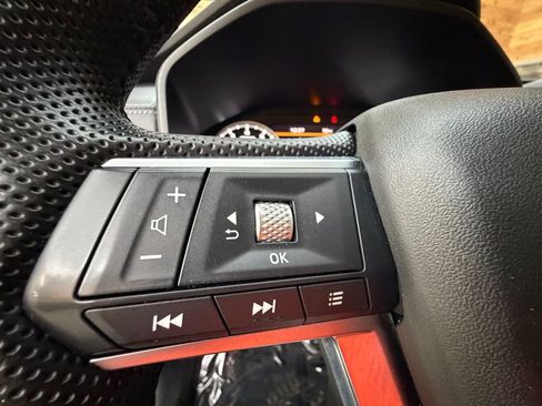 Used 2023 Mitsubishi Outlander SE AWD/4WD image 22