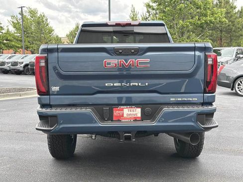 New 2026 GMC Sierra 2500 Denali w/ Denali Reserve Package AWD/4WD image 27