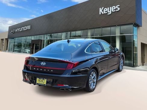 Used 2022 Hyundai Sonata SEL FWD image 4