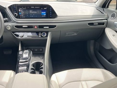 Used 2023 Hyundai Sonata Limited w/ Cargo Package FWD image 14