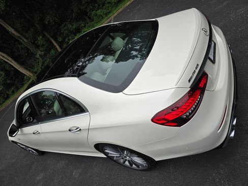Used 2021 Mercedes-Benz E 53 AMG 4MATIC Sedan image 75