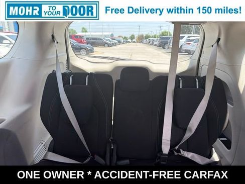 Used 2023 Chrysler Voyager LX FWD image 39