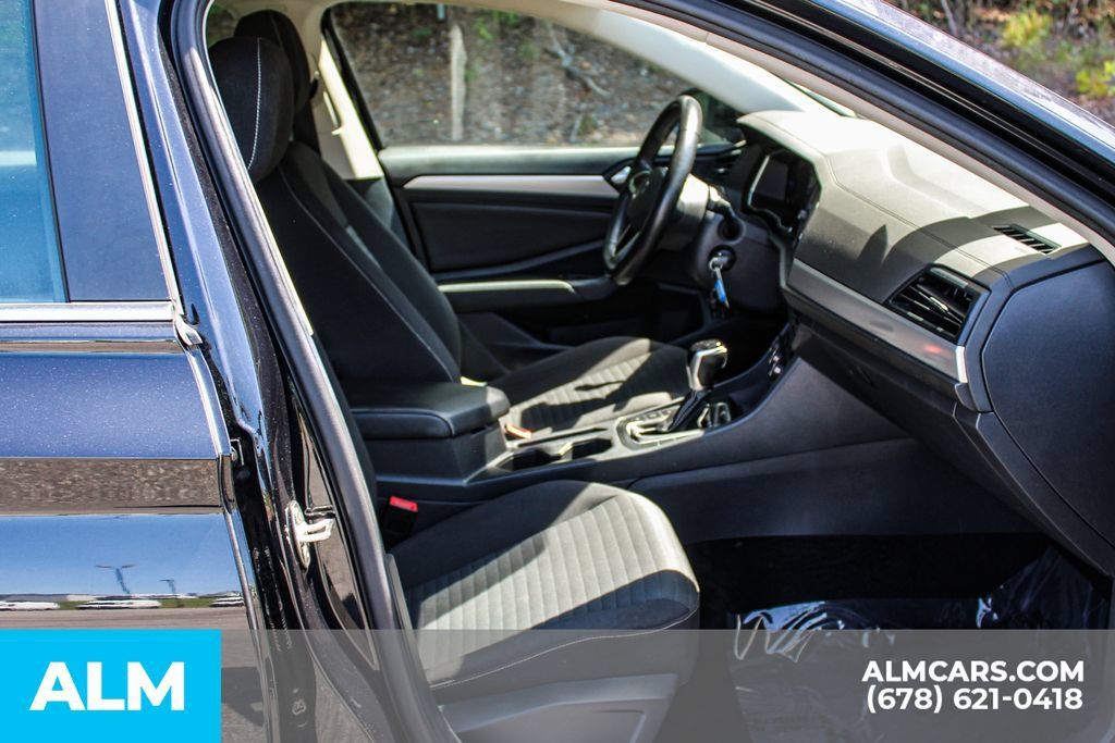Used 2024 Volkswagen Jetta S FWD image 17