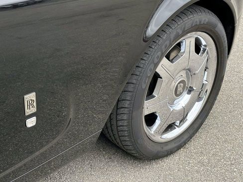 Used 2010 Rolls-Royce Phantom Drophead Coupe image 8