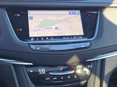 New 2025 Cadillac XT5 Premium Luxury w/ LPO, Red Accent Package AWD/4WD image 28