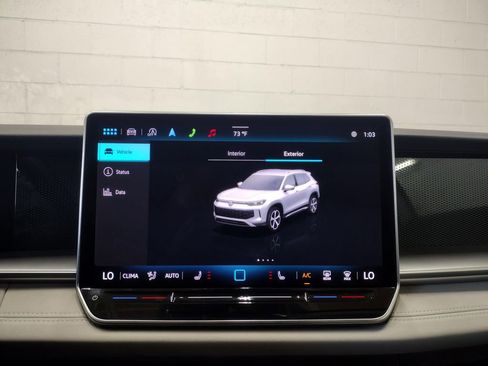 New 2025 Volkswagen Tiguan SE image 27