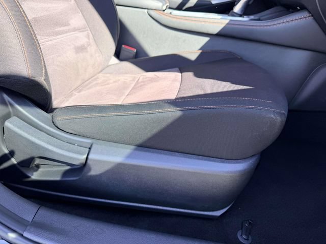 Used 2022 Nissan Sentra SR w/ Electronics Package FWD image 9