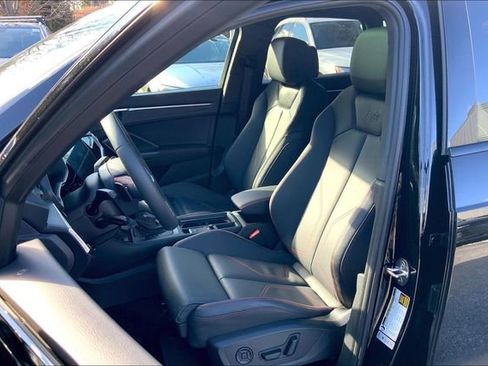 Used 2025 Audi Q3 2.0T Premium Plus w/ Premium Plus Package image 7