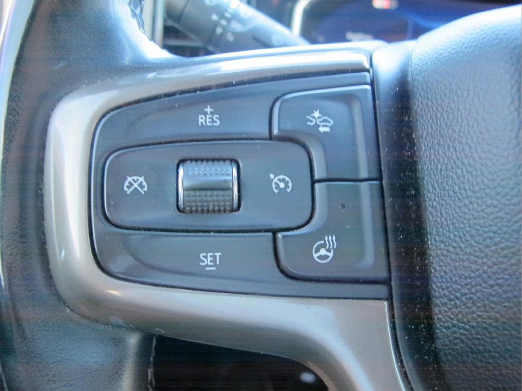 Used 2024 Chevrolet Silverado 2500 High Country w/ High Country Premium Package AWD/4WD image 19