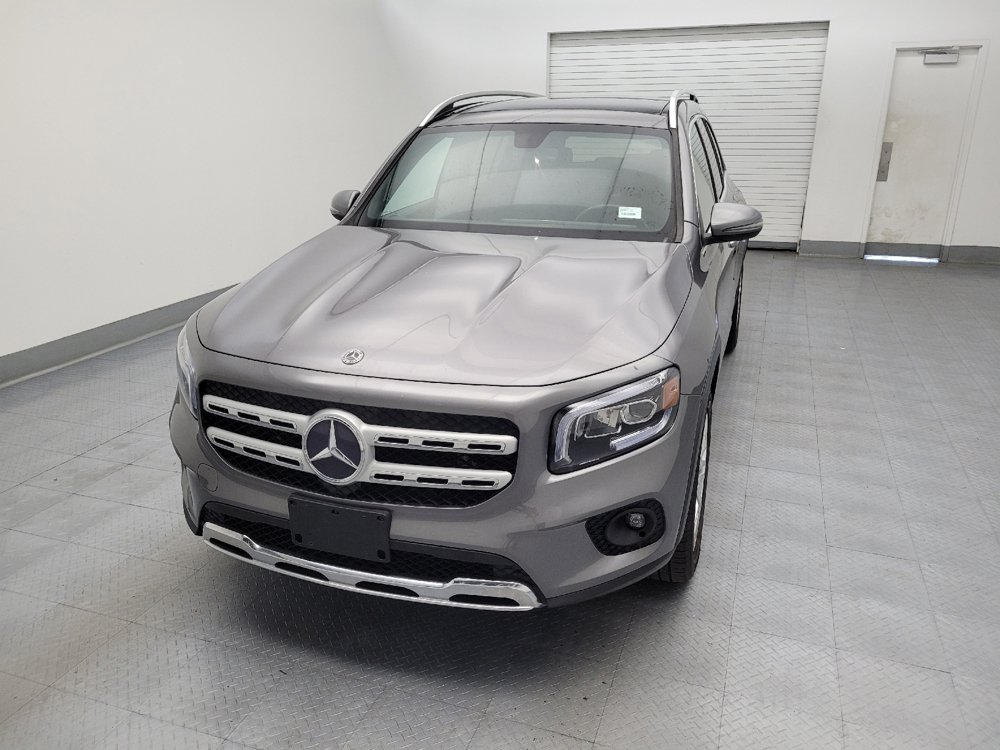 Used 2020 Mercedes-Benz GLB 250 4MATIC w/ Premium Package image 15