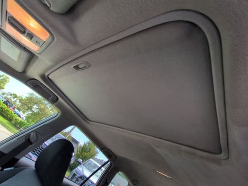 Used 2010 Toyota RAV4 Sport AWD/4WD image 19