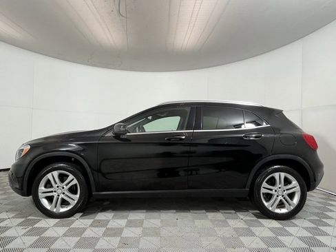 Used 2016 Mercedes-Benz GLA 250 4MATIC image 4