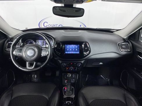 Used 2020 Jeep Compass Latitude AWD/4WD image 12