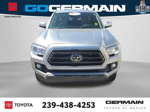 Certified 2022 Toyota Tacoma SR5 image 3