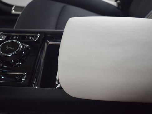 New 2024 Rolls-Royce Spectre w/ Spectre Launch Package image 36