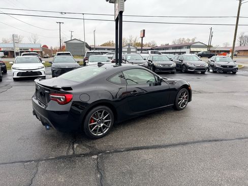 Used 2017 Subaru BRZ Limited w/ Performance Package image 7