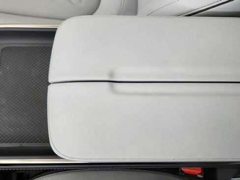 Used 2024 Rivian R1S Adventure image 78