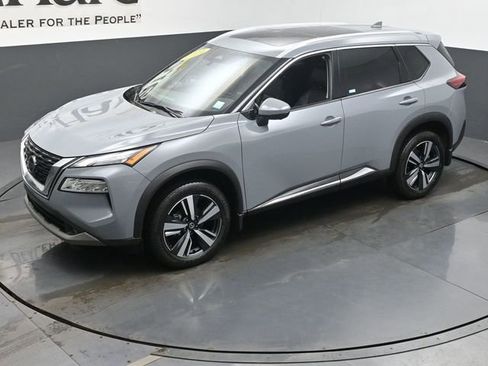 Used 2021 Nissan Rogue SL FWD image 44