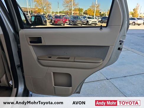 Used 2012 Ford Escape XLT image 30