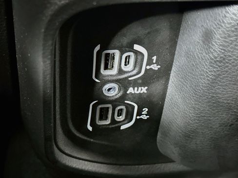 Used 2022 RAM 1500 Big Horn RWD image 25
