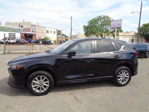 Used 2024 MAZDA CX-5 AWD 2.5 S w/ Select Package image 3