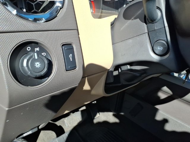 Used 2014 Ford F250 XLT w/ XLT Interior Package AWD/4WD image 27